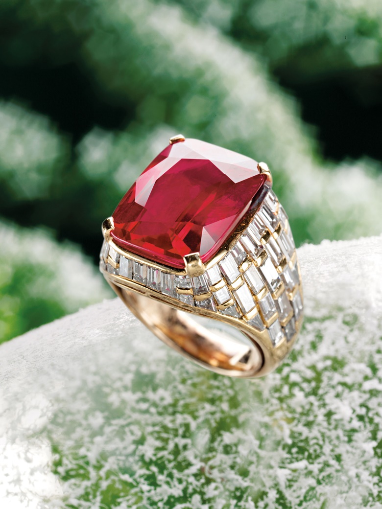 A magnificent and rare ruby ring, by Bulgari. Sold for CHF 4,724,000 on 15 February 2006 at Christie’s in St. Moritz, Palace Hotel