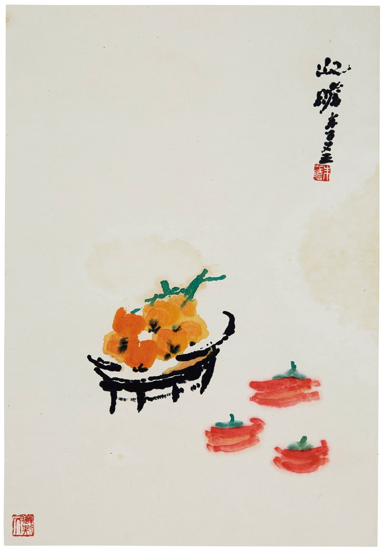 朱屺瞻（1892-1996），《枇杷紅柿圖》，1996年作。冊頁 設色紙本。19 ¾ x 13吋（50 x 34.5公分）。紐約水石軒收藏