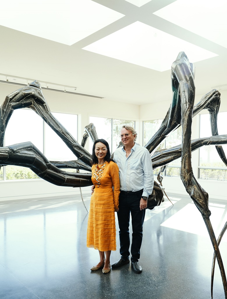 Allan Warburg and his wife Mei with Louise Bourgeois, Crouching Spider, 2003 (detail). Artwork © The Easton FoundationVAGA at ARS, NY and DACS, London 2019