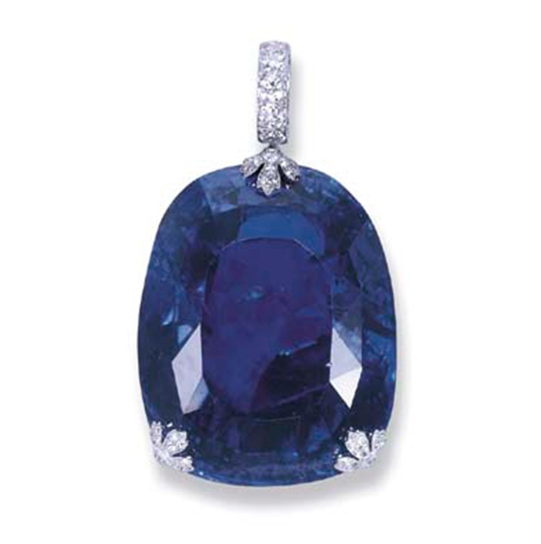 A magnificent and historic sapphire pendant, by Cartier. Sold for CHF1,916,000 on 19 November 2003 at Christie’s in Geneva