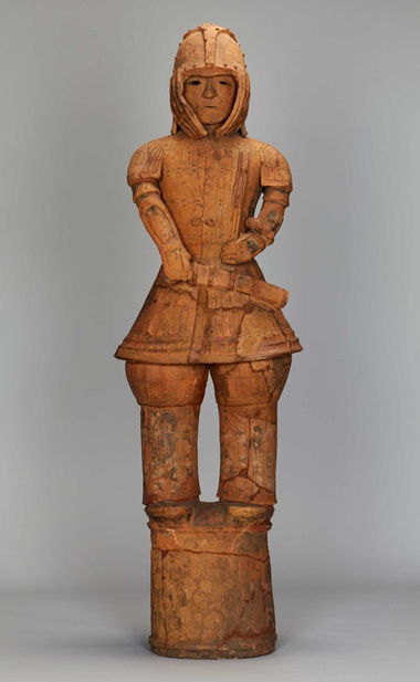 埴轮《挂甲武人》，古坟时代，6世纪，出土于群马県 太田市 饭冢町。东京国立博物馆。J-36697