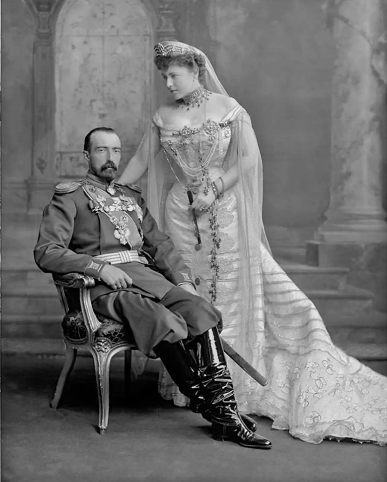 Grand Duke Michael Mikhailovich and Sophie of Merenberg, Countess de Torby, settled in London after their elopement and became regular clients of Fabergé’s London boutique