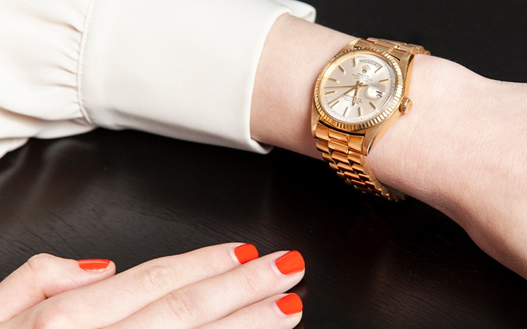 Five unisex watches that defy auction at Christies