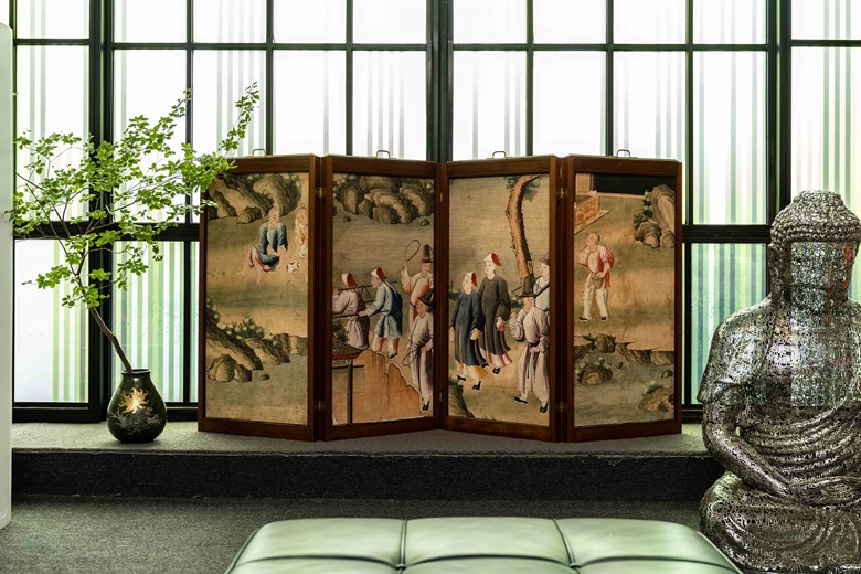 A Louis XVI four-leaf mahogany and Chinese painted-paper folding screen, by Joseph Gengenbach, dit Canabas, late 18th century. 98 cm (38½ in) high; 48cm (18⅘ in) wide x 4 leafs. Price on request. Offered in Expanding Horizons From European Decorative to Contemporary Arts, until 10 August 2021, Christie’s private sale