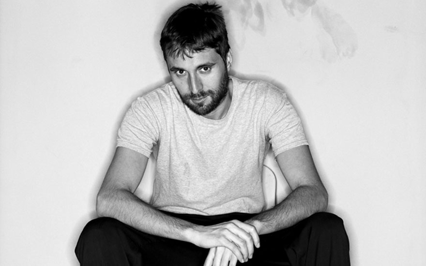 Francesco Vezzoli. Portrait by Matthias Vriens (detail). © Francesco Vezzoli