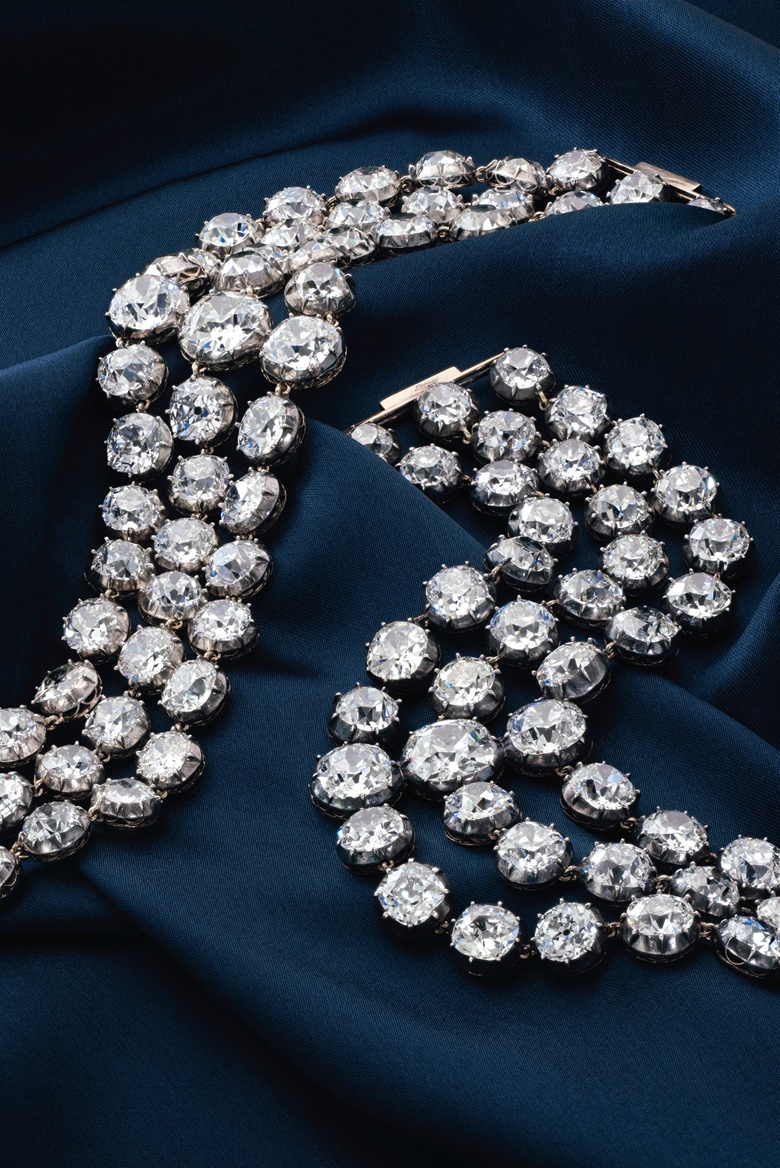 The historic Marie-Antoinette diamonds, a stunning pair of diamond bracelets. 18.7 cm each. Sold for CHF 7,459,000 on 9 November 2021 at Christie’s in Geneva