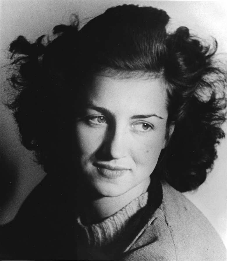 Francoise Gilot, Paris, 1943. Photograph by Endre Rozsda