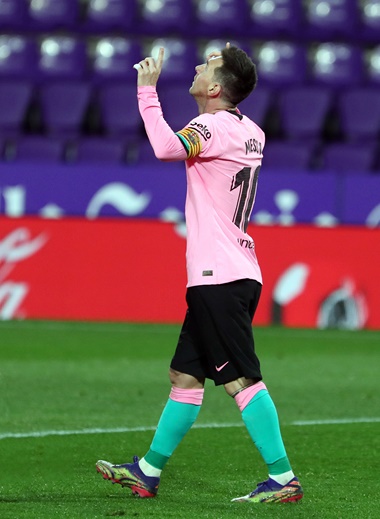 Lionel Messi of FC Barcelona during the La Liga Santander match between Real Valladolid and FC Barcelona on 22 December 2020