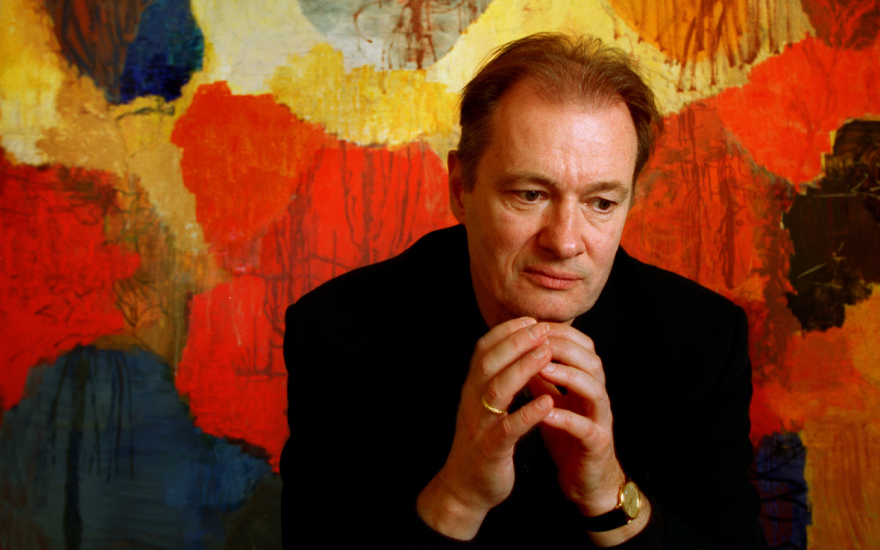 Per Kirkeby in 1997, with his 1996 work Flight to Egypt. Photo Carolyn Cole  Los Angeles Times via Getty Images