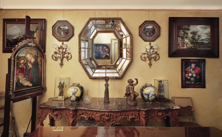 The Flers home in Neuilly-sur-Seine with Domenico di Zanobis The Virgin and St John the Baptist adoring the Child, with Joseph and the Annunciation to the Shepherds on display.