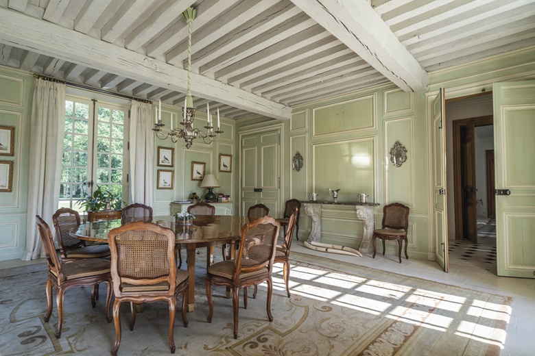 The dining room at Robert Preslier’s hunting lodge in the Sologne, decorated with eight ornithological studies by Nicolas Robert (1614–85)