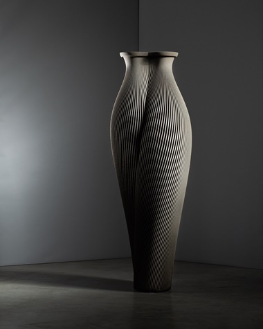 Twisted Pair 1755 from Gareth Neal’s Sio2 series of limited edition vessels 3D printed in black silicate to create exceptionally fluid forms. Photo courtesy of Gareth Neal, Sarah Myerscough Gallery and photographer Jan Faukner