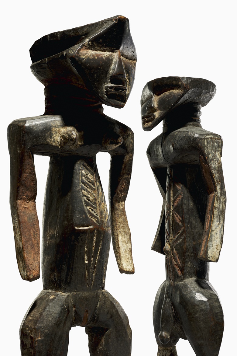 Pair of Mano figures, Liberia, date unknown. Height 46cm (18 	⅛ in) and 47cm (18 ½ in). Estimate €150,000-200,000. Offered in Arts dAfrique, dOcéanie et des Amériques on 7 December at Christies in Paris.