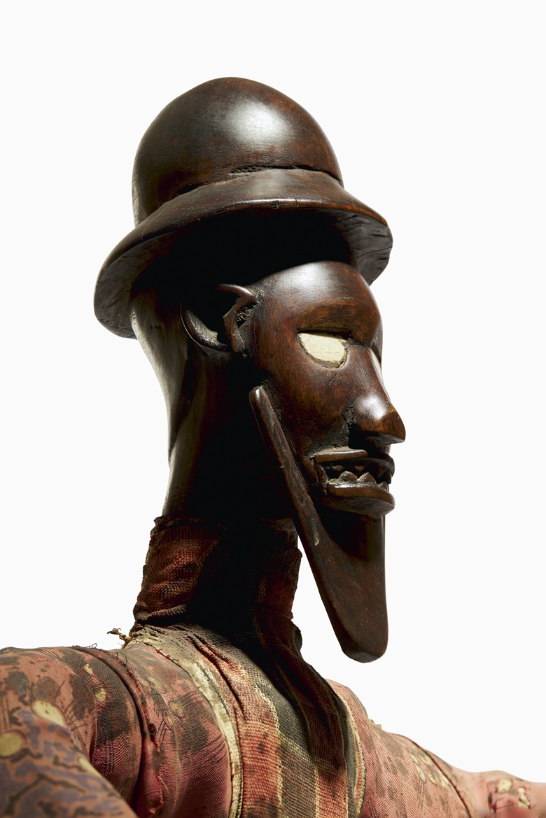 Bembe reliquary figure, Republic of Congo, date unknown. Height 58.4cm (23 in.). Estimate €100,000-150,000. Offered in Arts dAfrique, dOcéanie et des Amériques on 7 December at Christies in Paris.