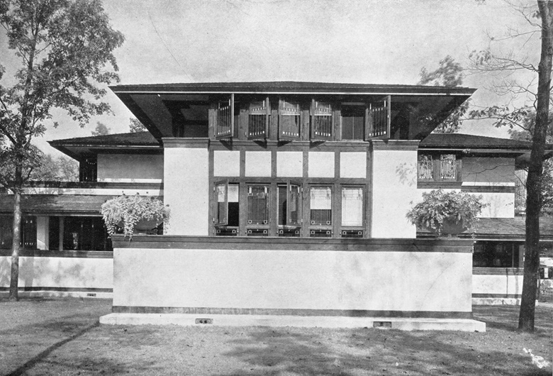 Ward W. Willits House, Highland Park, Illinois. Photograph by Chicago Architectural Photography CompanyFrank Lloyd Wright Preservation TrustGetty Images. Artwork © 2022 Frank Lloyd Wright Foundation. All Rights Reserved. Licensed by Artists Rights Society