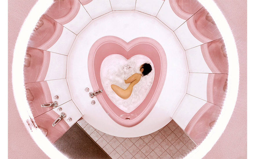 Juno Calypso, Sensory Deprivation, 2016. Archival pigment print. 102 x 152 cm. © Juno Calypso. Courtesy Centre for British Photography, London