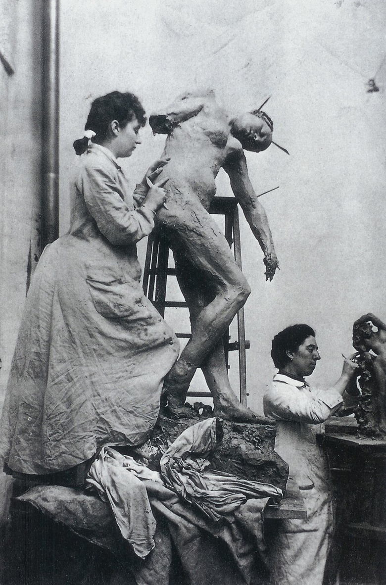 Camille Claudel and Jessie Lipscomb (right) in their studio on rue Notre-Dame-des-Champs, Paris, 1887. Claudel is working on the plaster version of  L’Abandon or Sakuntala. Photo Musée Rodin