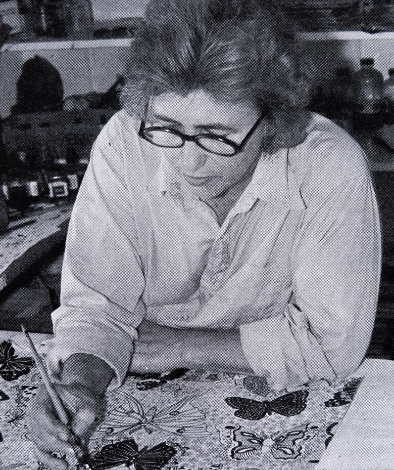 Suzie Zuzek, drawing Pretty Butters, in her Key West Hand Fabrics studio, late 1960s. Pretty Butters will be offered in Suzie Zuzek The Artist Behind Lilly Pulitzer from 31 March-17 April 2023 at Christie’s online. © The Original I.P. LLC