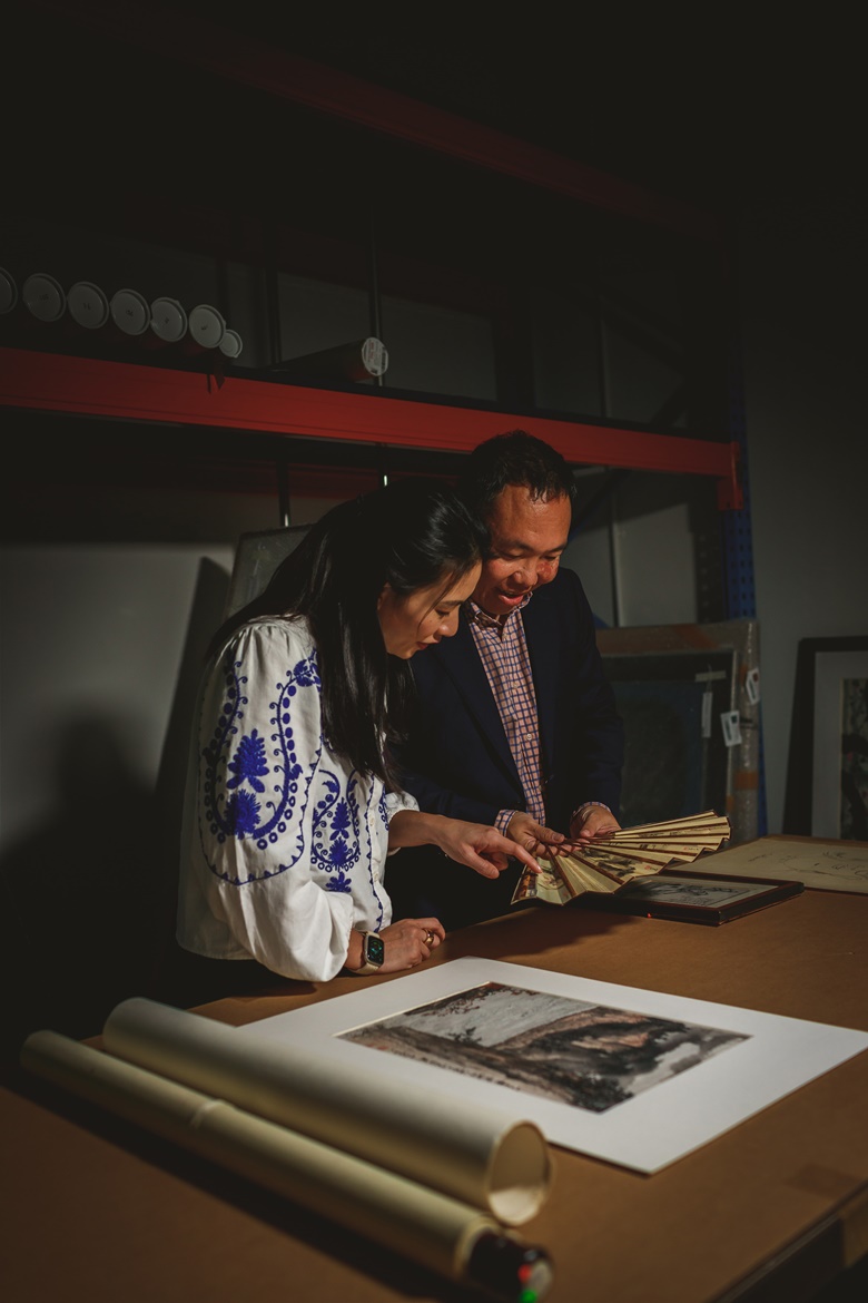 Foh Kai Lik and Christie’s specialist Carmen Shek Cerne exploring the Foh Collection