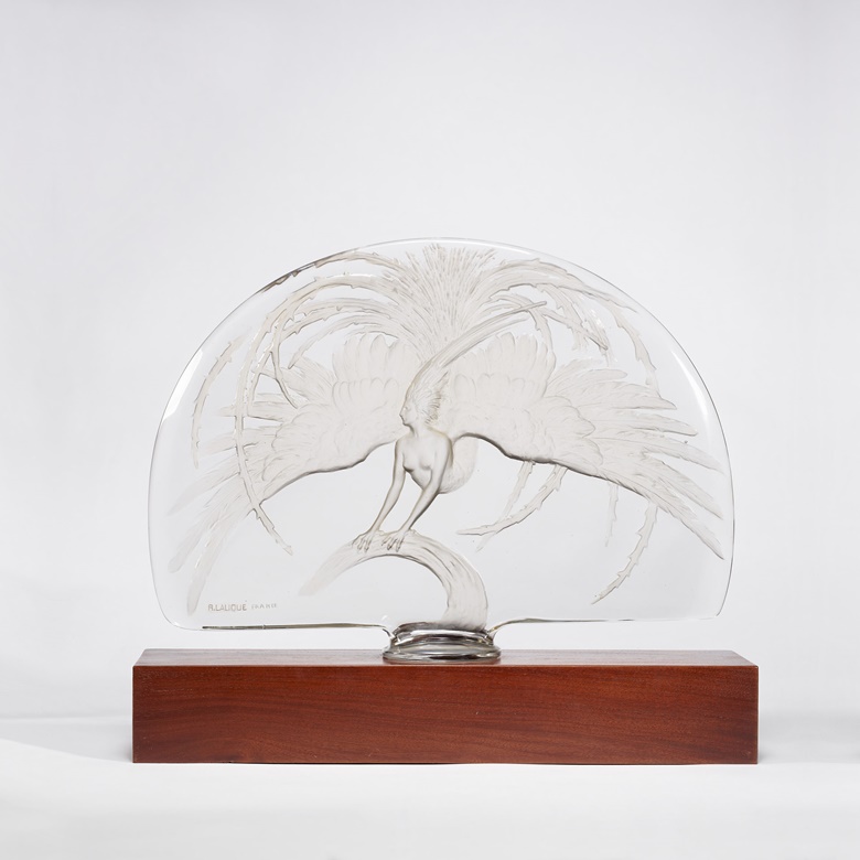 René Lalique (1860-1945), Oiseau de Feu Centerpiece, 1922. 12⅝ x 17 x 3½ in (32.1 x 43.2 x 8.9 cm). Estimate $4,000-6,000. Offered in Modern Collector Design and Tiffany Studios from 25 February to 11 March at Christies Online