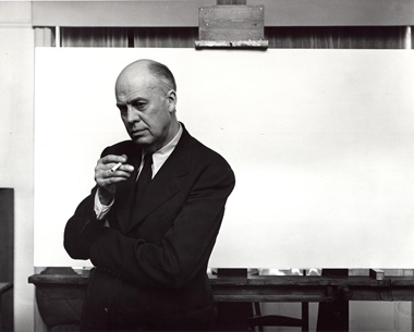 Edward Hopper, New York, 1941. Photo Arnold Newman  Getty Images.