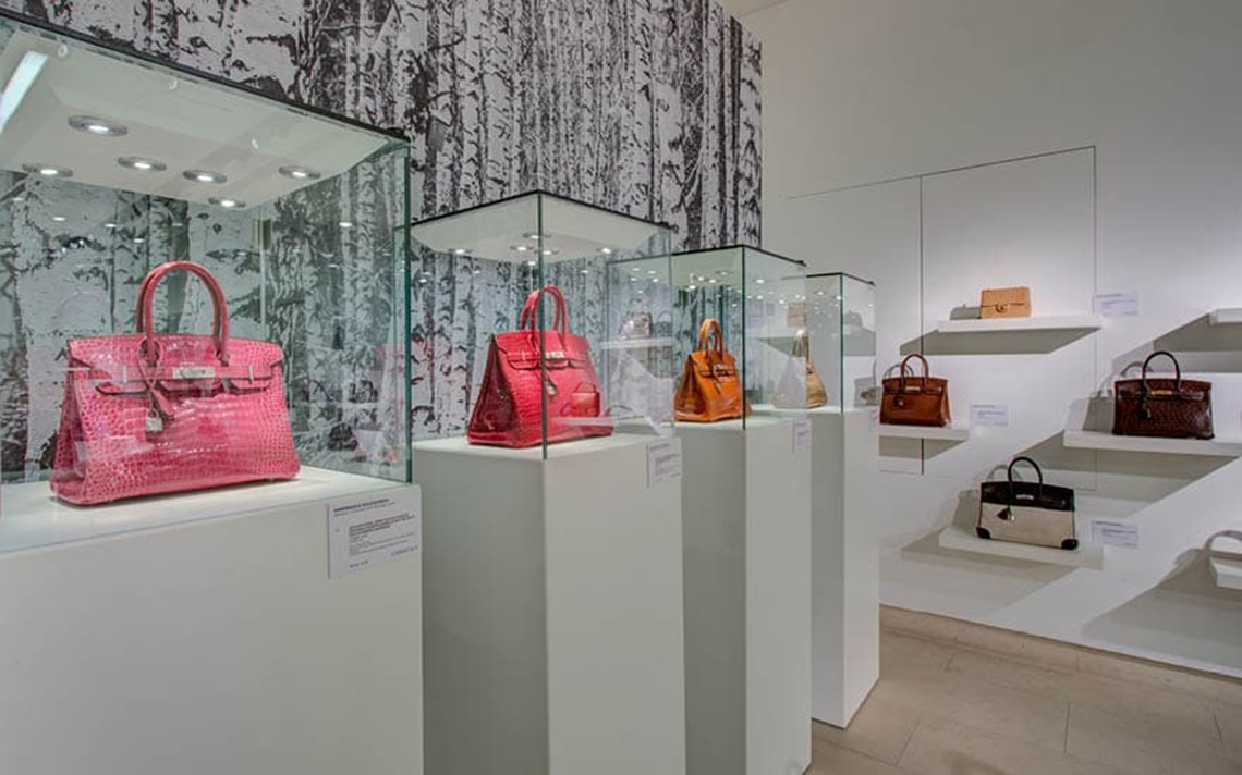 Handbags & Accessories