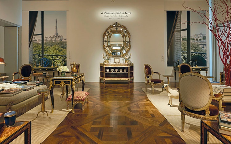 Virtual tour: A Parisian pied- auction at Christies